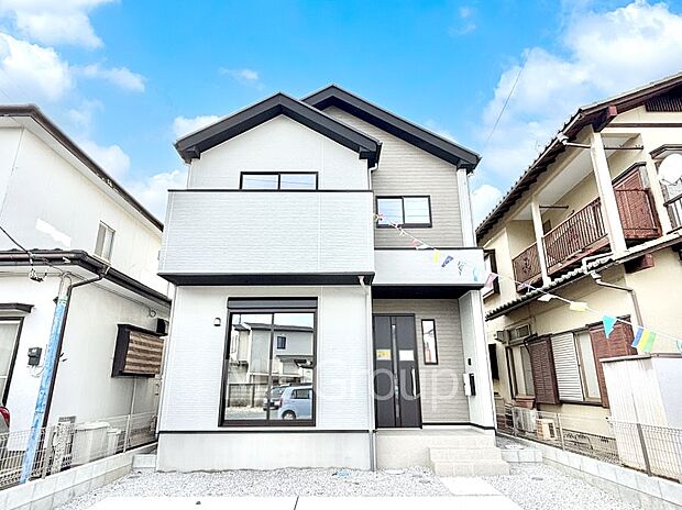 洗練された外観、上質な住空間が広がる室内は永く安心して過ごせる住居です。