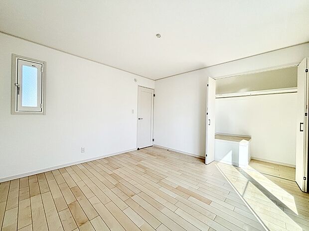 子供部屋にもおすすめな収納スペースたっぷりの居室