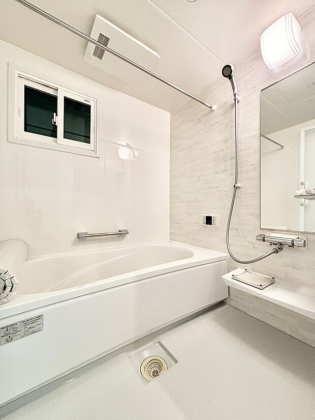 一日の疲れを癒やす大切なバスタイム。ゆっくりとお風呂を楽しんで疲れをとりたいですね!