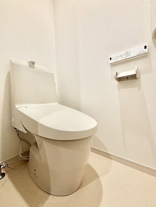 トイレは温水洗浄機能付き
