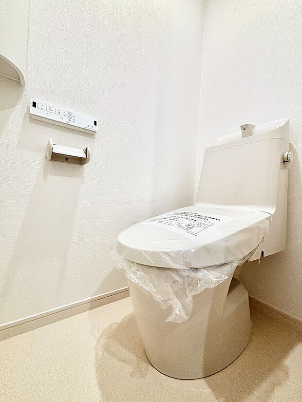 トイレは温水洗浄機能付き