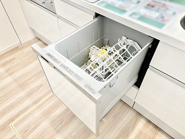 面倒なお片づけは食洗機にお任せ!家事の負担が減って、時間にも気持ちにもゆとりができます。