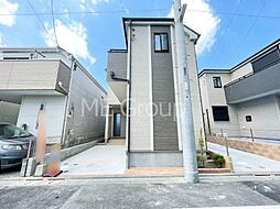 東京都足立区六木2丁目