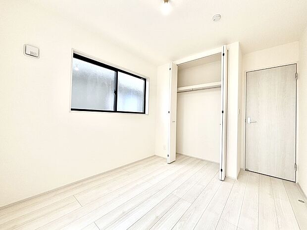 収納が充実しているので居住スペースを広々使えます