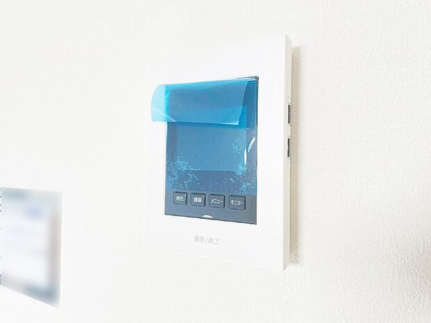 TVモニター付インターフォンが付いていてセキュリティ充実