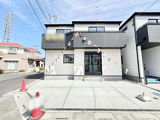 たっぷりの陽光と心地よい風が舞い込む住まい