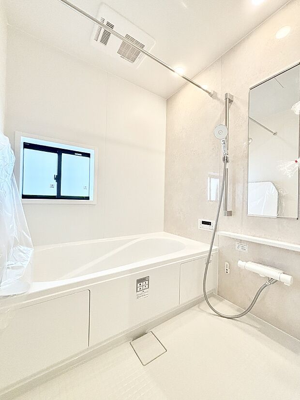 一日の疲れを癒やす大切なバスタイム。ゆっくりとお風呂を楽しんで疲れをとりたいですね！  