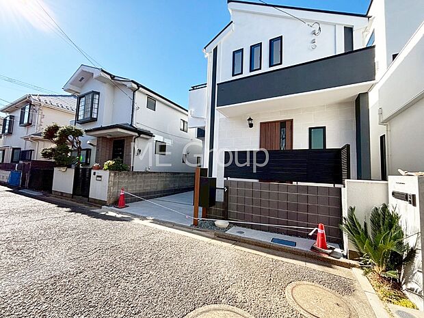 溢れる陽光でご家族の笑顔も輝く