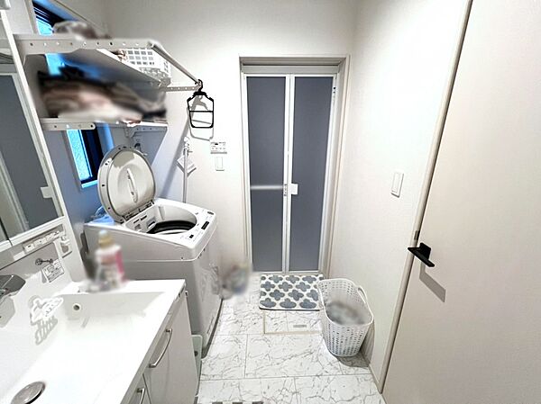 内装「無料オンライン相談」受付中！洗面所は毎朝の身支度も楽しくできちゃいそうです。