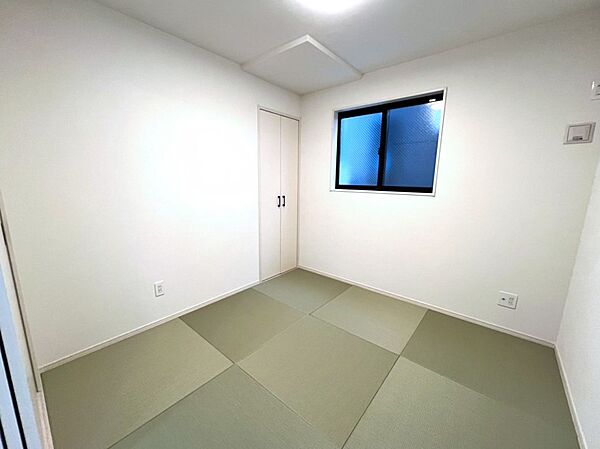 内装「無料オンライン相談」受付中！柔らかい畳の空間