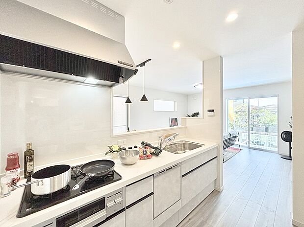 お料理を効率的に、楽しく！システムキッチン  