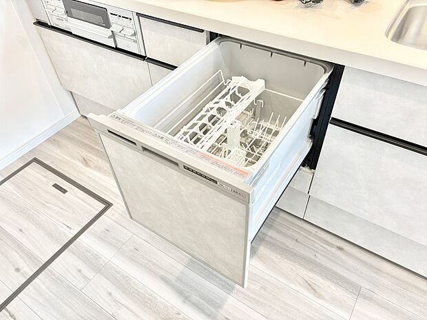 面倒なお片づけは食洗機にお任せ!家事の負担が減って、時間にも気持ちにもゆとりができます。