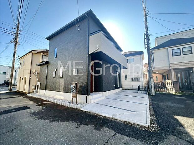 たっぷりの陽光と心地よい風が舞い込む住まい 