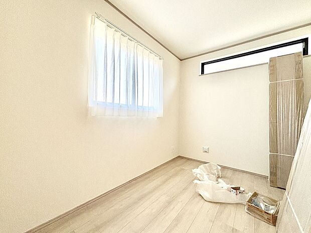 2面採光で明るさ＆風通し良好！