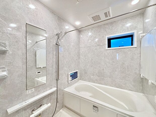 一日の疲れを癒やす大切なバスタイム。ゆっくりとお風呂を楽しんで疲れをとりたいですね!