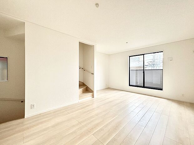 リビング階段が家族の笑顔と会話をつないでくれます  