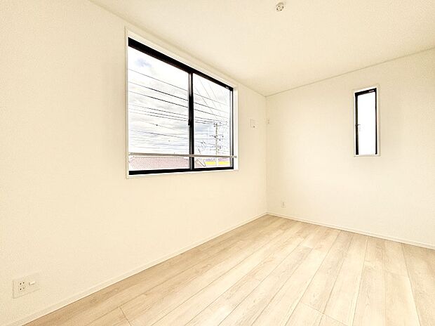 2面採光で明るさ＆風通し良好！