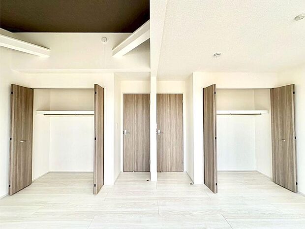 たっぷりの収納スペースで快適に暮らせそう