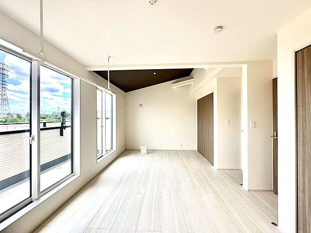 将来は2部屋にすることもできますね。お年頃になったら夢の個室にチェンジ!