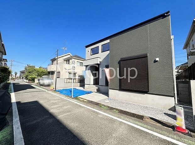 洗練された外観、上質な住空間が広がる室内は永く安心して過ごせる住居です。 