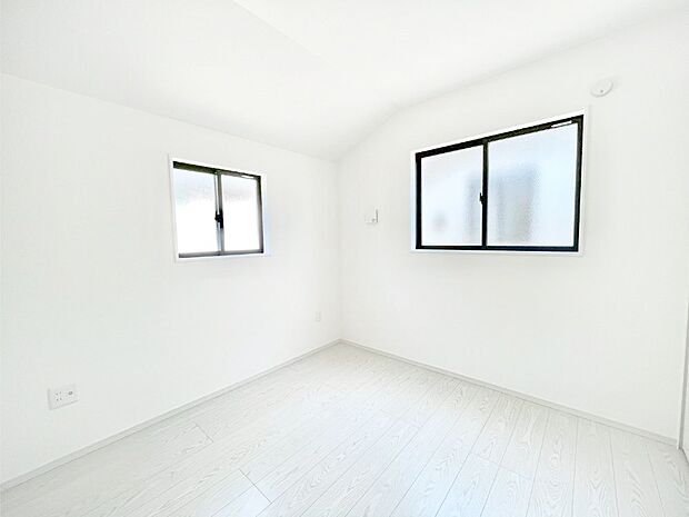 ナチュラルなフローリングはどんなインテリアにもマッチ。  