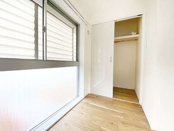 内装「無料オンライン相談」受付中！収納付き室内廊下