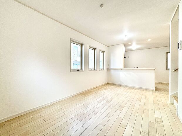 住む方の個性が引き出される、インテリアを考えるのが楽しみなリビングです！ 