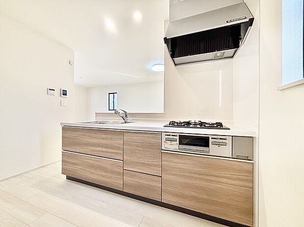 毎日使うキッチンだから、使いやすさ＆お手入れのしやすさにこだわりました。 