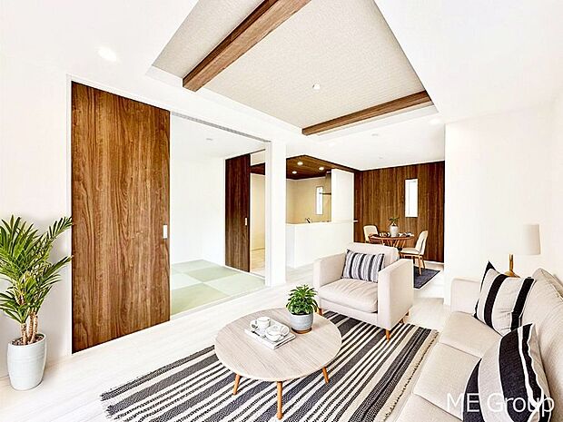 落ち着いた雰囲気のＬＤＫは家族みんなの快適空間※家具はCGです