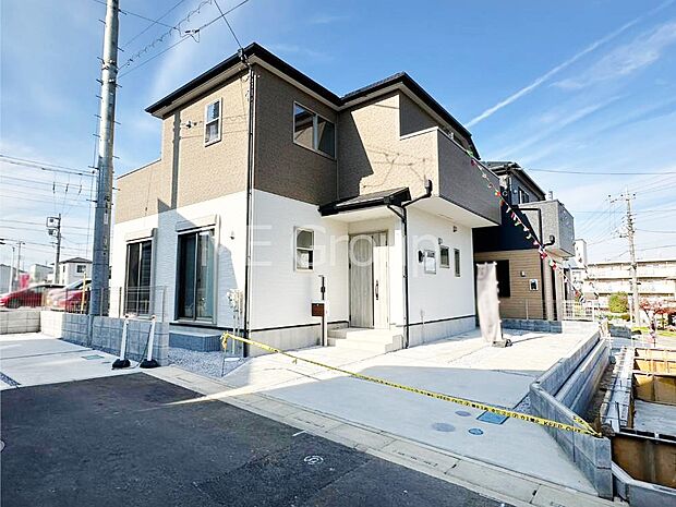 溢れる陽光でご家族の笑顔も輝く