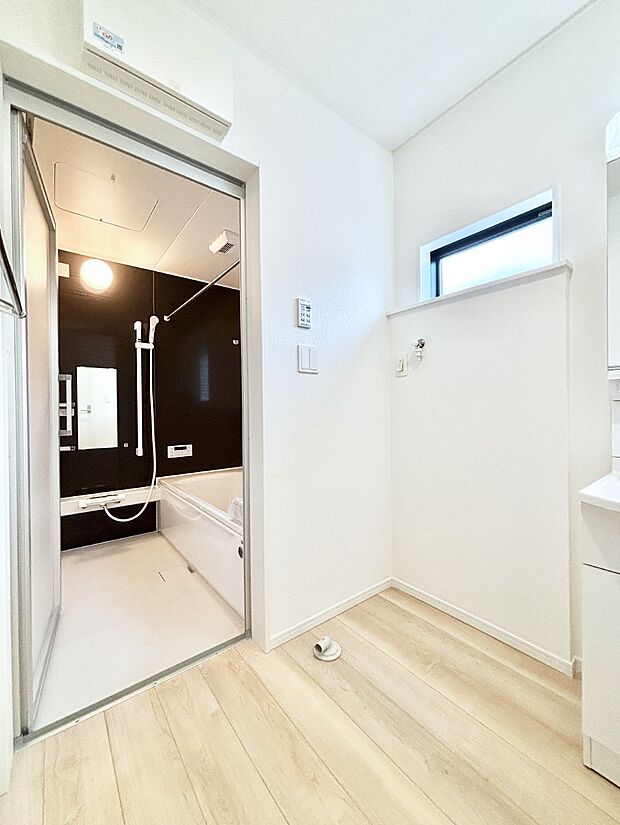 清潔感のあるランドリースペース