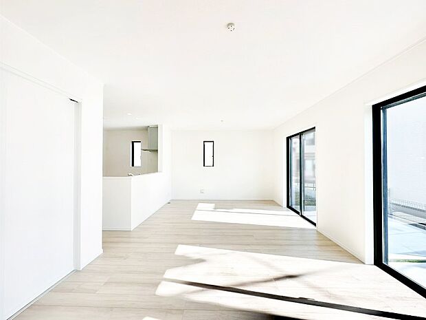 住む方の個性が引き出される、インテリアを考えるのが楽しみなリビングです!