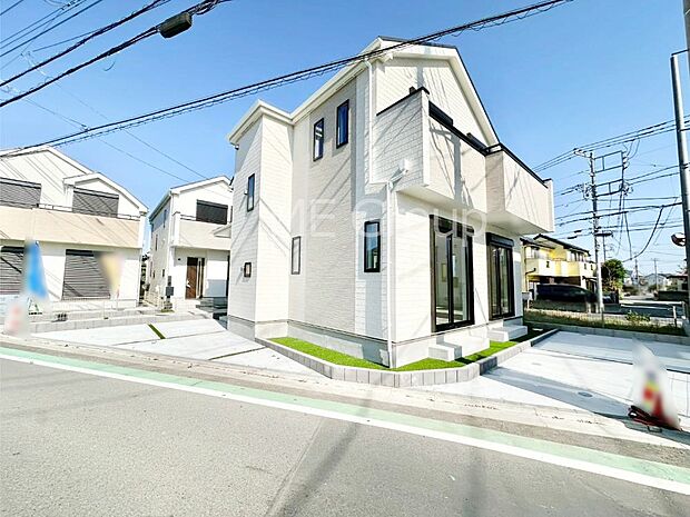 洗練された外観、上質な住空間が広がる室内は永く安心して過ごせる住居です。