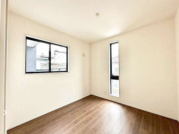 2面採光で明るさ&風通し良好!