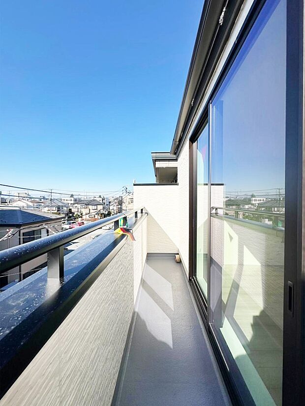 風通しの良いバルコニー