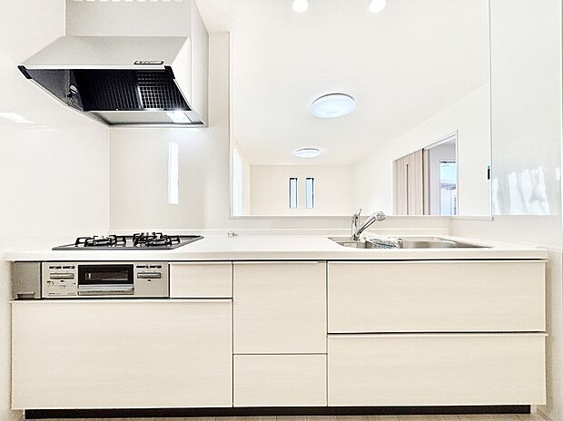 毎日使うキッチンだから、使いやすさ＆お手入れのしやすさにこだわりました。 