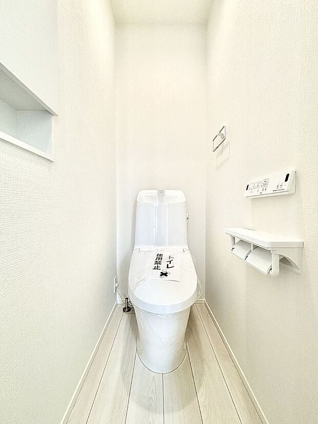 トイレは1階と2階それぞれに配置されていてとても便利です。