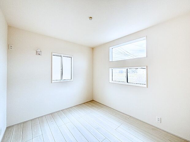 2面採光なので、明るく風通しも良く心地良い生活が送れます。