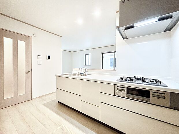 お料理を効率的に、楽しく！システムキッチン  