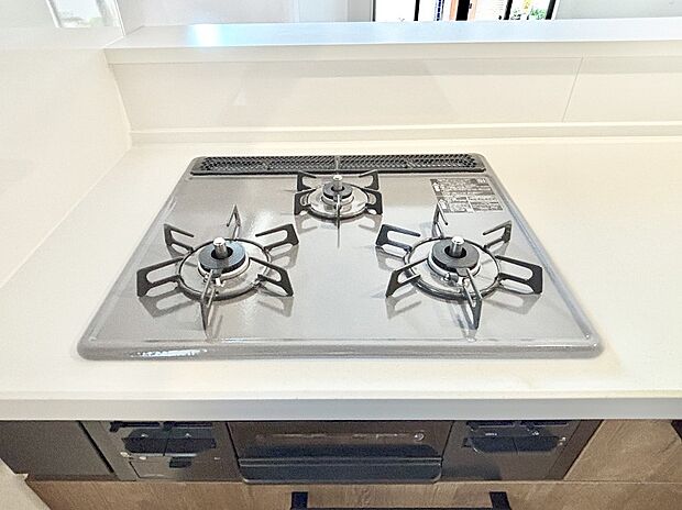三口ガスコンロでお料理が一気にはかどりそう。  