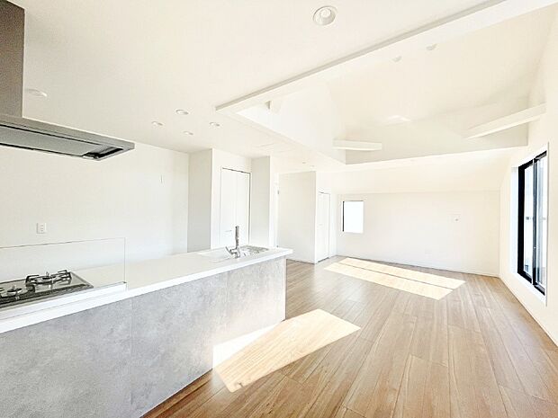 シンプルなデザインなのでインテリアを考えるのも楽しみですね!