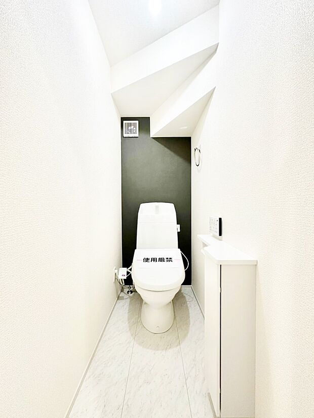 トイレは安心の2箇所!朝のバタバタも一安心です。