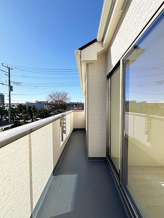 風通しの良いバルコニー