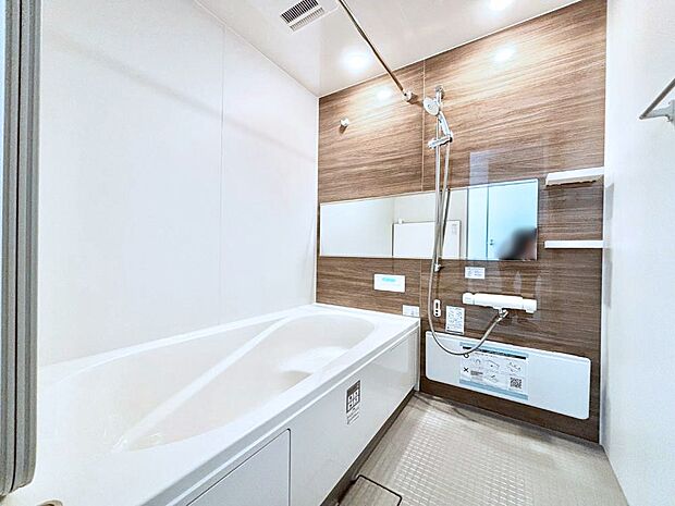 一日の疲れを癒やす大切なバスタイム。ゆっくりとお風呂を楽しんで疲れをとりたいですね！  