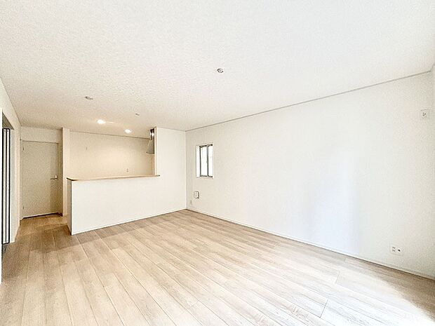 住む方の個性が引き出される、インテリアを考えるのが楽しみなリビングです！ 