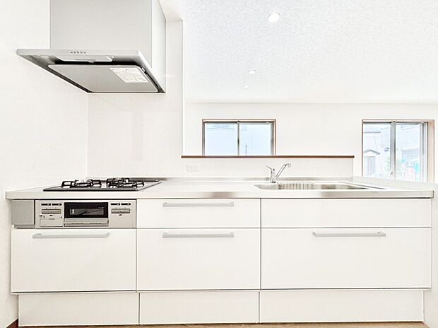 毎日使うキッチンだから、使いやすさ＆お手入れのしやすさにこだわりました。 