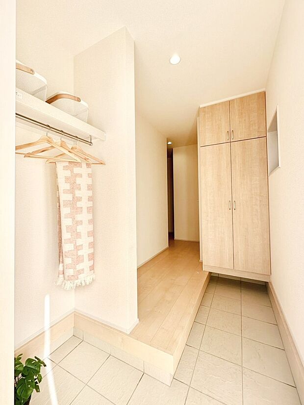 いつもきれいにしておきたい玄関ですね。  