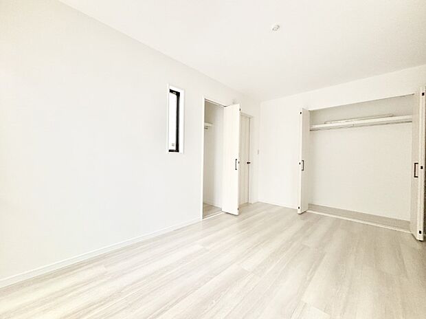 収納が充実しているので、居住スペースを広く使えます。