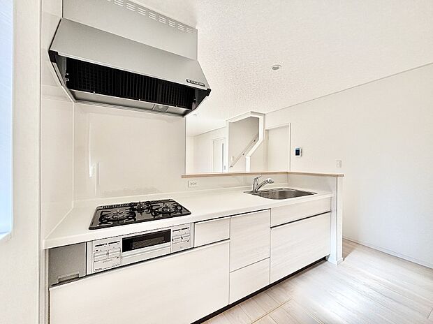 毎日使うキッチンだから、使いやすさ＆お手入れのしやすさにこだわりました。 