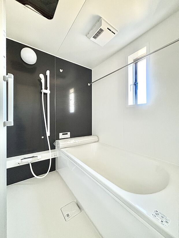 一日の疲れを癒やす大切なバスタイム。ゆっくりとお風呂を楽しんで疲れをとりたいですね!